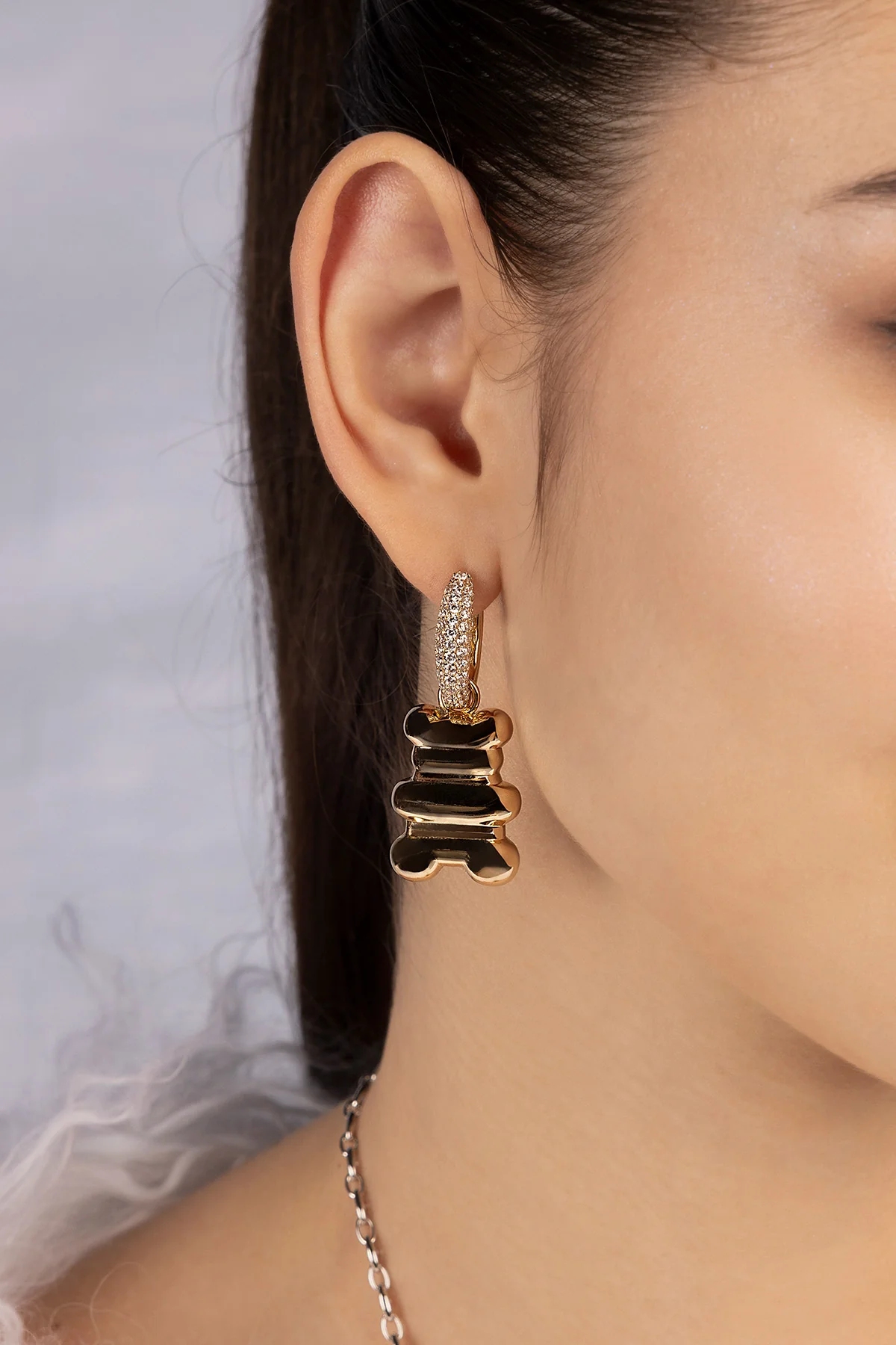 XL Loulou Yummy Hoop Earrings - Image 2